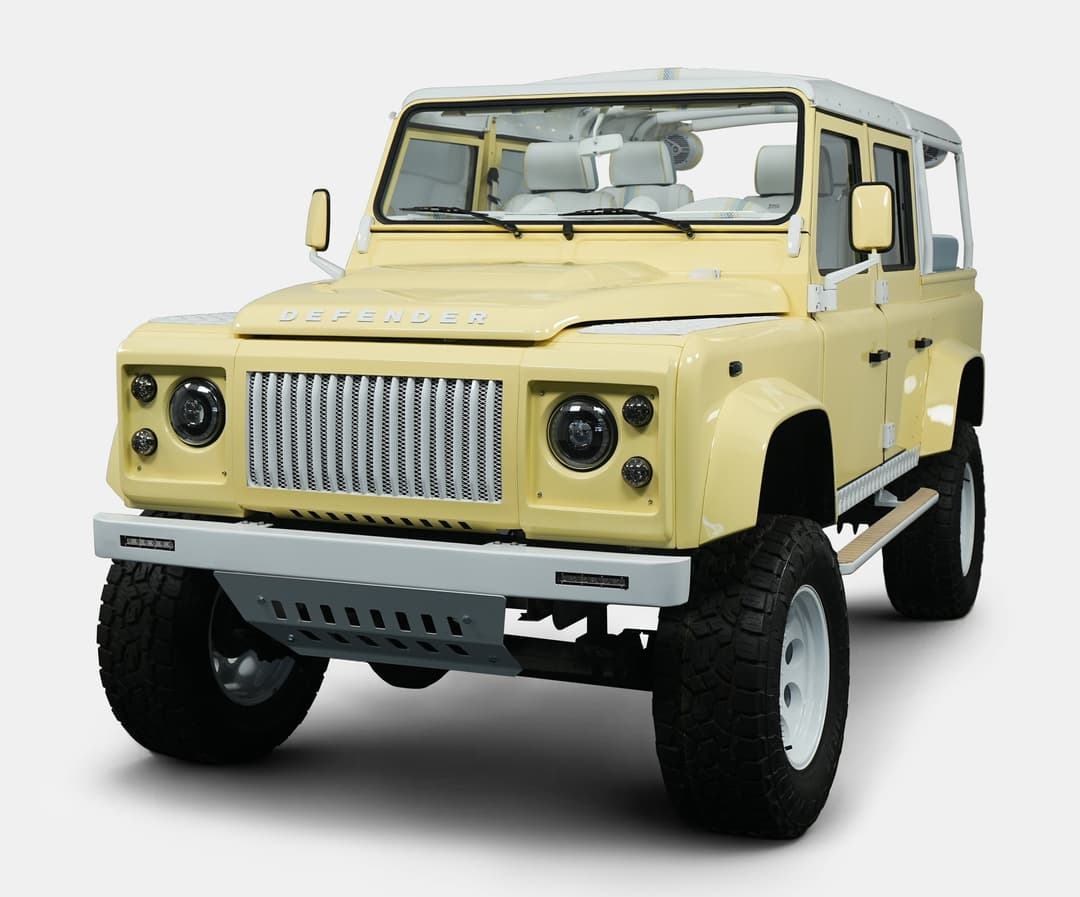 Luxury Bespoke Land Rover Defender Restorations | Monarch Defender