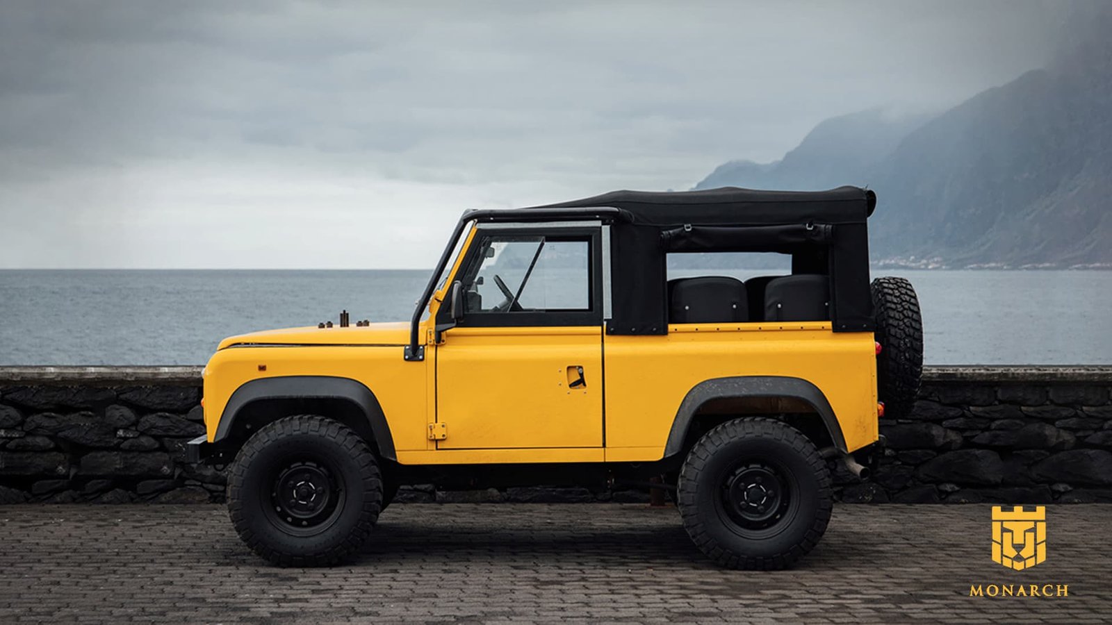 Land Rover Defender 90